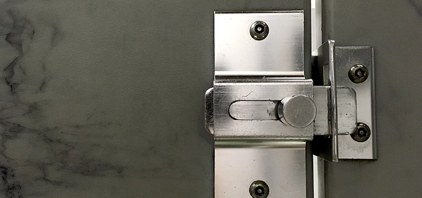 Fix A Room Door Lock in Lombard