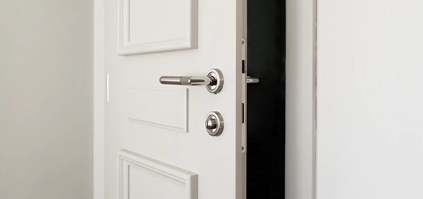 Folding Bathroom Door With Lock Solutions in Lombard